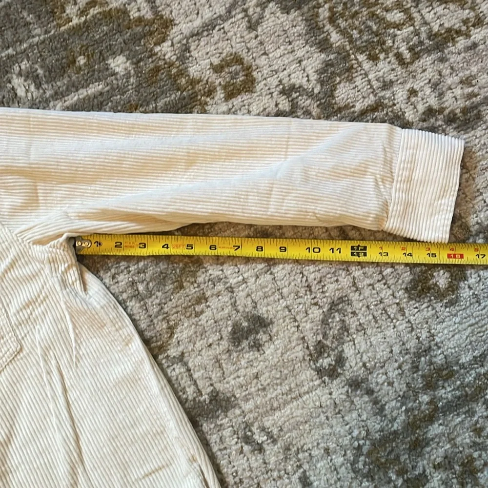 American Eagle Outfitters Oversized Cream Corduroy Shacket in Large NWT - Picture 14 of 15